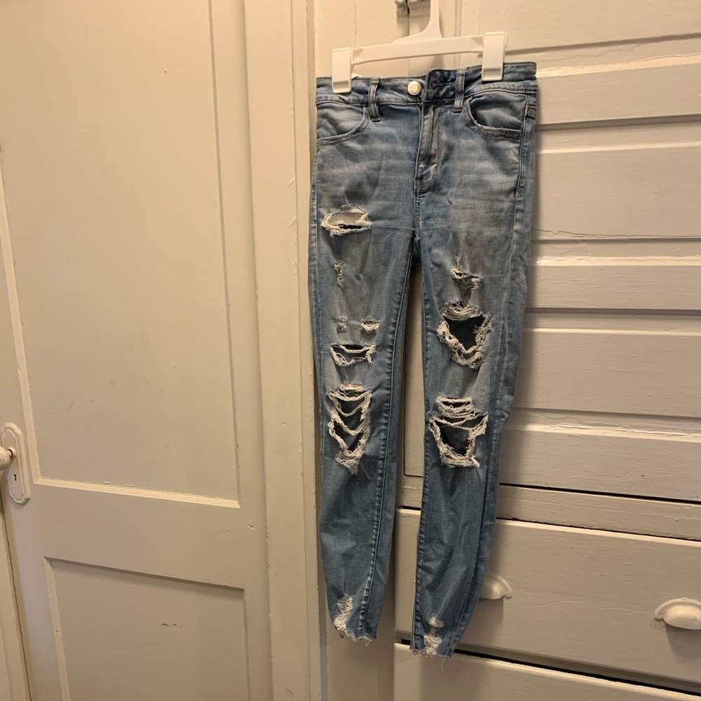 Ripped Hi-Rise Jegging